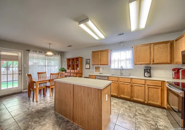 Photo 3 of Single family home for sale at 3601 Marietta Ln, Schertz, TX 78154 | MLS# 1996225 | Listing updated on 2026-09-09