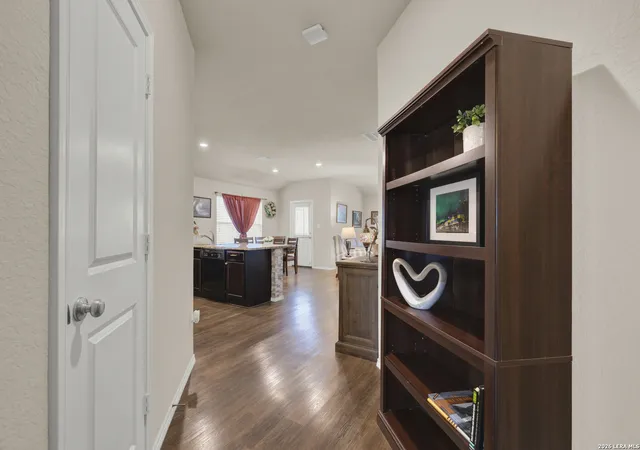 Photo 4 of Single family home for sale at 1970 Rising Sun, New Braunfels, TX 78130 | MLS# 1996252 | Listing updated on 2026-10-10