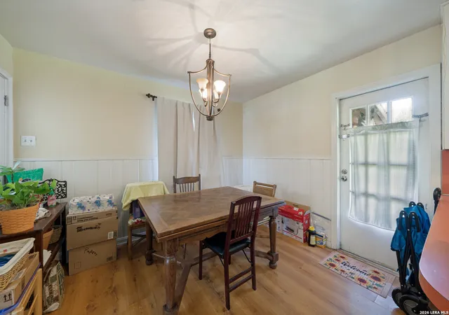 5th image of 1702 Karen Ave, Austin, TX 78757 | MLS# 1996274