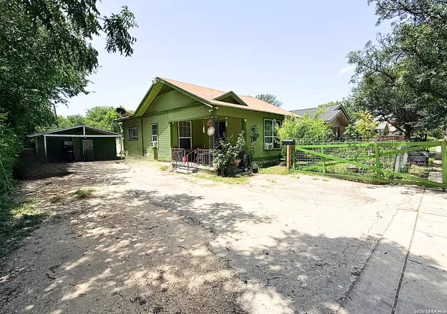 Homes for sale in San Antonio, TX | 1110 W Lynwood Ave, San Antonio, TX 78201 | MLS# 1996290