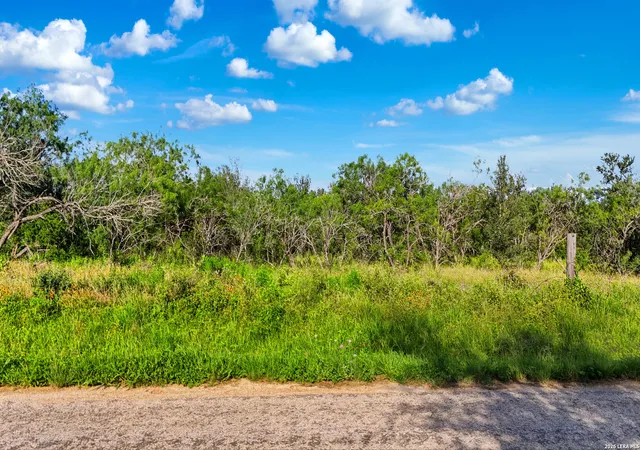 2nd image of 445 Marrou Rd (lot 2), Seguin, TX 78155 | MLS# 1996365