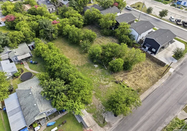 Photo 1 of Land for sale at 1710 Hays Street, San Antonio, TX 78202 | MLS# 1996371 | Listing updated on 2026-07-11