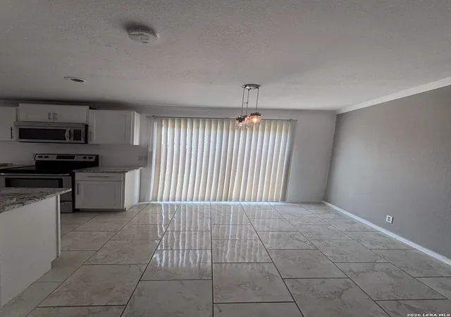 5th image of 9140 Timber Path #2405, San Antonio, TX 78250 | MLS# 1996423