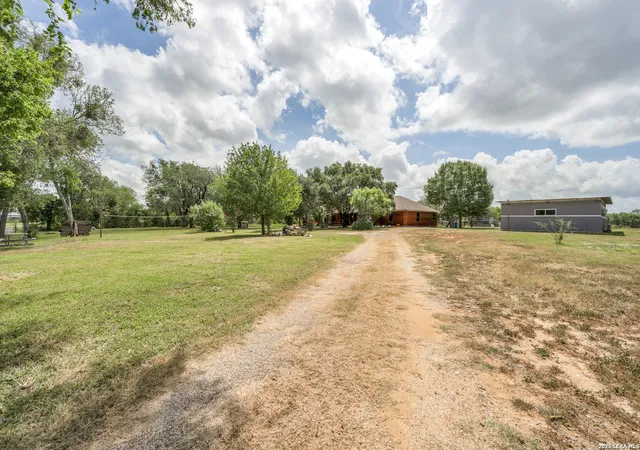 Homes for sale in St. Hedwig, TX | 12630 Fm 1346, St. Hedwig, TX 78152 | MLS# 1996431