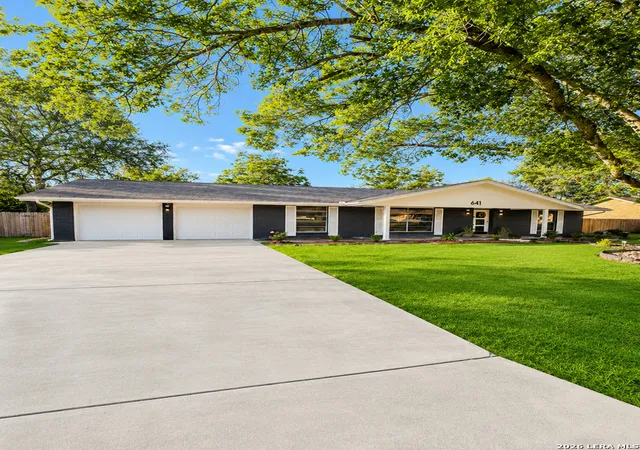 2nd image of 641 Richfield Dr, Windcrest, TX 78239 | MLS# 1996443