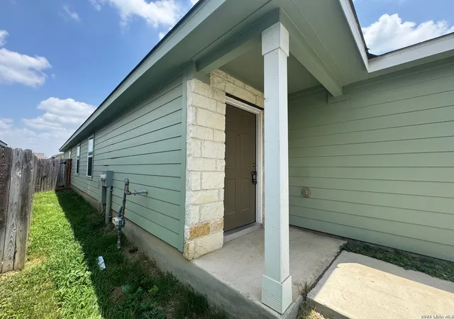 Photo 3 of Single family home for sale at 4546 Zoe Pass, San Antonio, TX 78222 | MLS# 1996448 | Listing updated on 2026-09-10