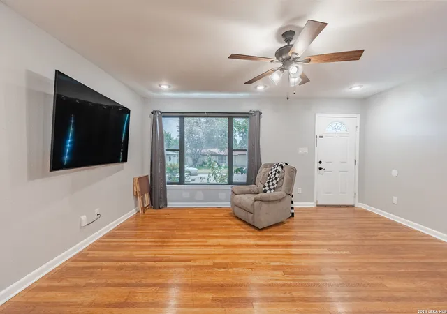 Photo 4 of Single family home for sale at 145 Addax Dr, San Antonio, TX 78213 | MLS# 1996456 | Listing updated on 2026-09-26