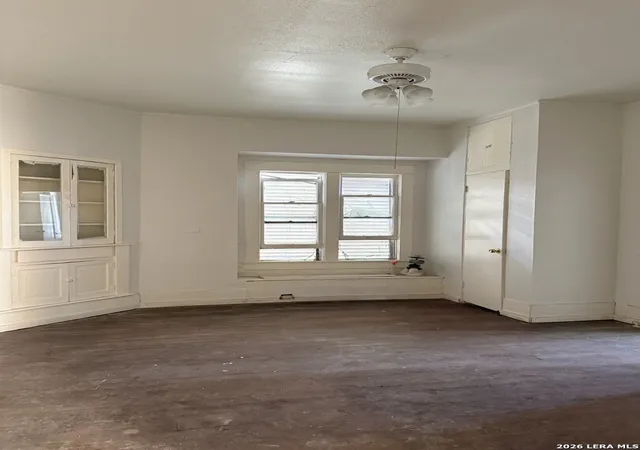 Homes for sale in San Antonio, TX | 336 Halliday, San Antonio, TX 78210 | MLS# 1996499