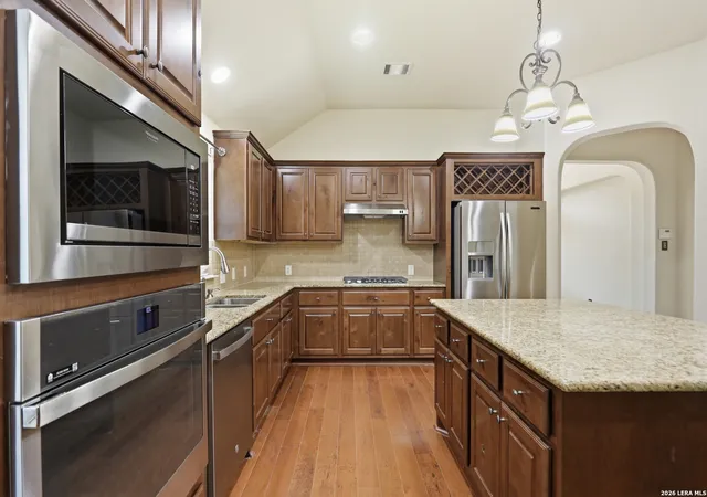Photo 4 of Single family home for sale at 3350 Highline Trl, San Antonio, TX 78261 | MLS# 1996518 | Listing updated on 2026-08-25