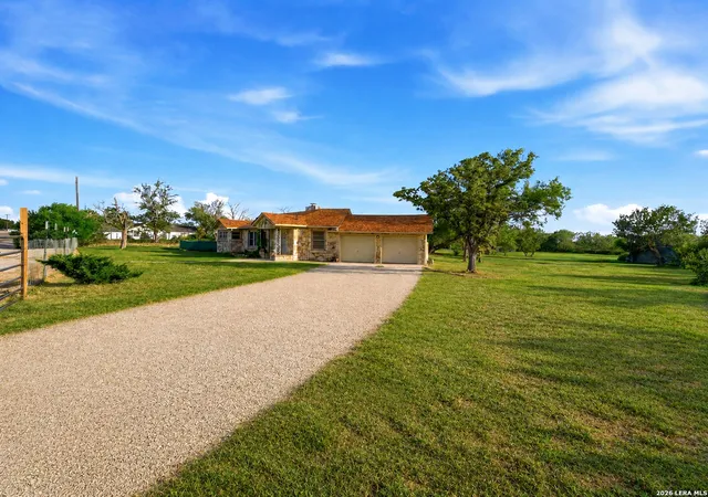 Homes for sale in Poth, TX | 600 S Storts St, Poth, TX 78147 | MLS# 1996582