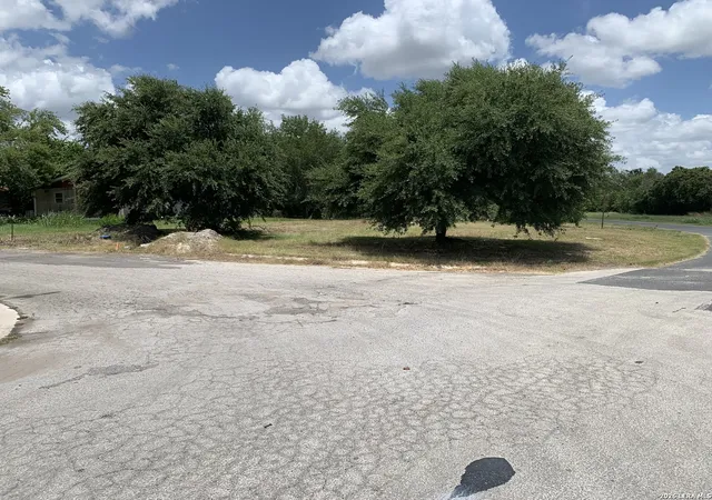 1st image of 12070 Rathskeller, La Coste, TX 78039 | MLS# 1996583