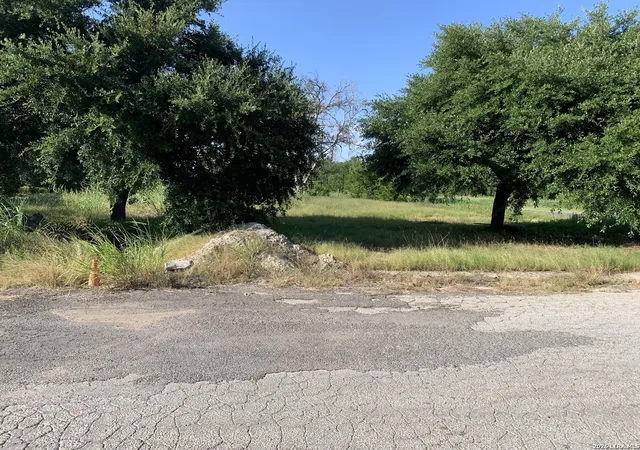 2nd image of 12070 Rathskeller, La Coste, TX 78039 | MLS# 1996583