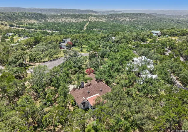 40th image of 302 Mesa Dr, Wimberley, TX 78676 | MLS# 1996586