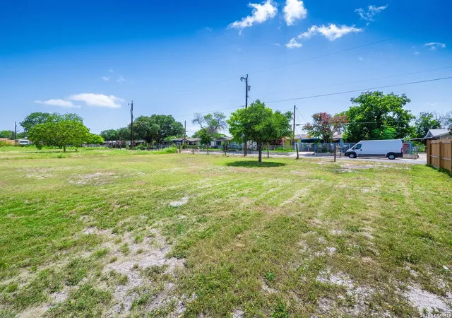 Photo 3 of Land for sale at 1523 Logwood Ave, San Antonio, TX 78221 | MLS# 1996629 | Listing updated on 2026-08-03