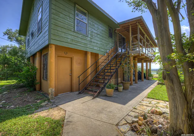 5th image of 785 Park Shores, Canyon Lake, TX 78133 | MLS# 1996642