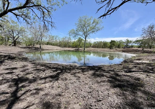 Homes for sale in George West, TX | 100 County Road 147, George West, TX 78022 | MLS# 1996676