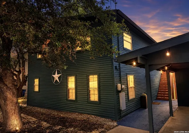 Photo 26 of Single family home for sale at 2136 Canyon Lake Dr, Canyon Lake, TX 78133 | MLS# 1996689 | Listing updated on 2026-07-12