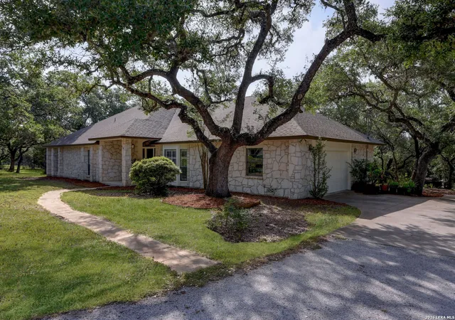 Photo 3 of Single family home for sale at 7810 Covey Roost, Boerne, TX 78015 | MLS# 1996693 | Listing updated on 2026-07-26