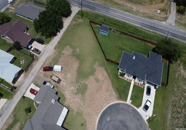 Photo 3 of Land for sale at 502 34th Street, Hondo, TX 78861 | MLS# 1996700 | Listing updated on 2026-07-12