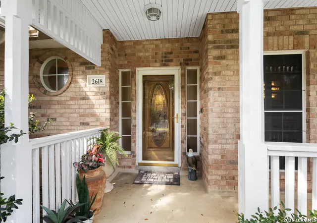 Photo 4 of Single family home for sale at 2618 Fairfield Bend Dr, San Antonio, TX 78231 | MLS# 1996704 | Listing updated on 2026-09-23