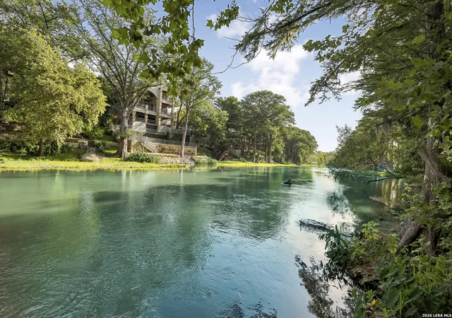 Photo 3 of Single family home for sale at 1121 Bradstreet, Canyon Lake, TX 78133 | MLS# 1996735 | Listing updated on 2026-07-12