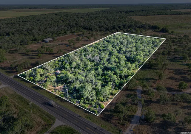 4th image of 1181 State Hwy 173, Bigfoot, TX 78005 | MLS# 1996754