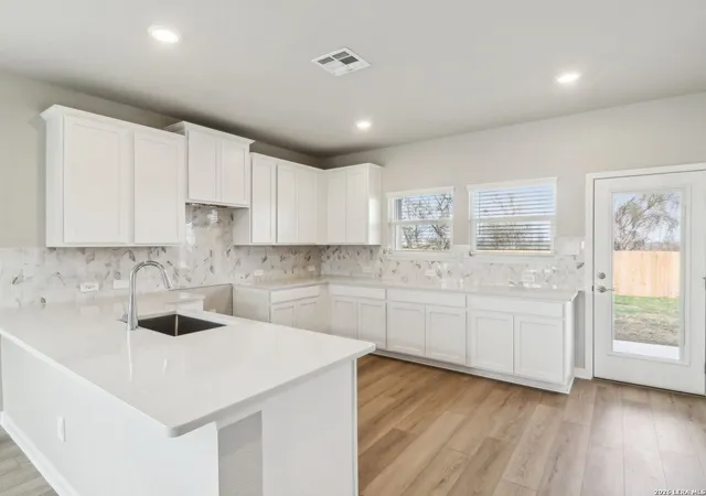 Photo 4 of Single family home for sale at 6438 Prince Howard, San Antonio, TX 78239 | MLS# 1996763 | Listing updated on 2026-09-13