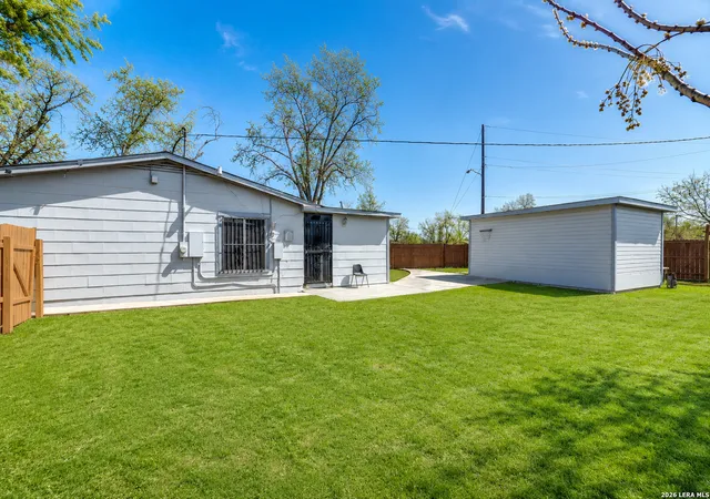 34th image of 806 Ceralvo St, San Antonio, TX 78207 | MLS# 1996764