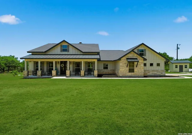 Photo 1 of Sale Pending at 125 White Oak Trl, Boerne, TX 78006 | MLS# 1996775 | Listing updated on 2026-09-15