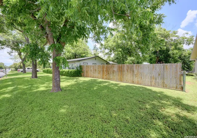 Homes for sale in Fredericksburg, TX | 599 E Hwy St, Fredericksburg, TX 78624 | MLS# 1996805