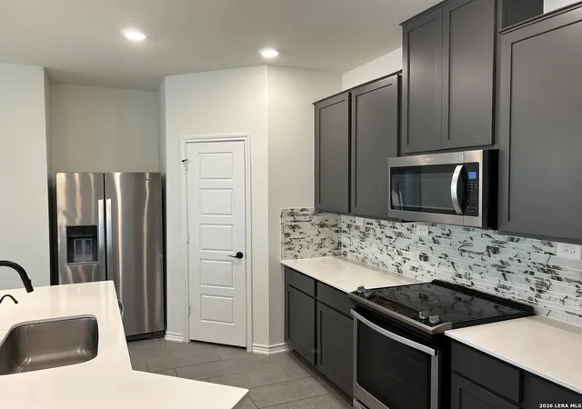 Photo 4 of Single family home for sale at 26002 Los Mirasoles, Boerne, TX 78015 | MLS# 1996808 | Listing updated on 2026-09-14