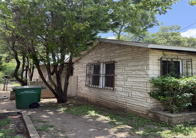 Homes for sale in San Antonio, TX | 1026 Gibbs, San Antonio, TX 78202 | MLS# 1996823