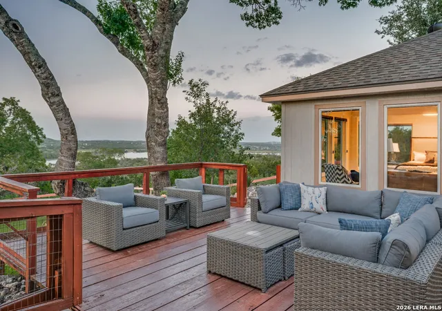 Homes for sale in Boerne, TX | 137 Lake View Dr, Boerne, TX 78006 | MLS# 1996825