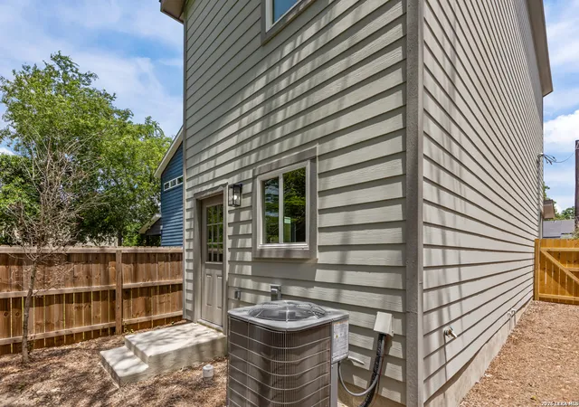 Photo 3 of Single family home for sale at 1214 Aransas, San Antonio, TX 78210 | MLS# 1996866 | Listing updated on 2026-08-25