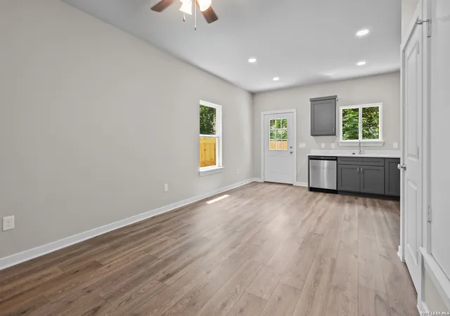 Photo 4 of Single family home for sale at 1216 Aransas Ave, San Antonio, TX 78210 | MLS# 1996868 | Listing updated on 2026-08-25