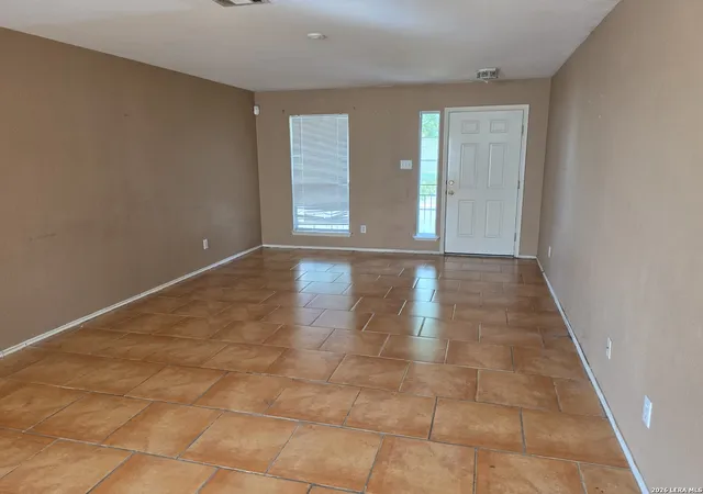 Photo 4 of Single family home for sale at 10220 Crystal Vw, Universal City, TX 78148 | MLS# 1996891 | Listing updated on 2026-09-22