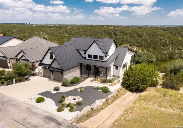 Photo 4 of Single family home for sale at 540 Hannah Ln, Boerne, TX 78006 | MLS# 1996906 | Listing updated on 2026-09-14