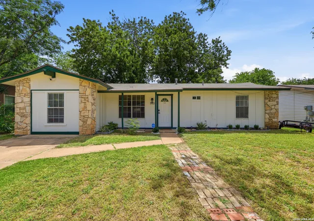 Photo 1 of Single family home for sale at 702 Crestfield St, San Antonio, TX 78227 | MLS# 1996912 | Listing updated on 2026-09-08