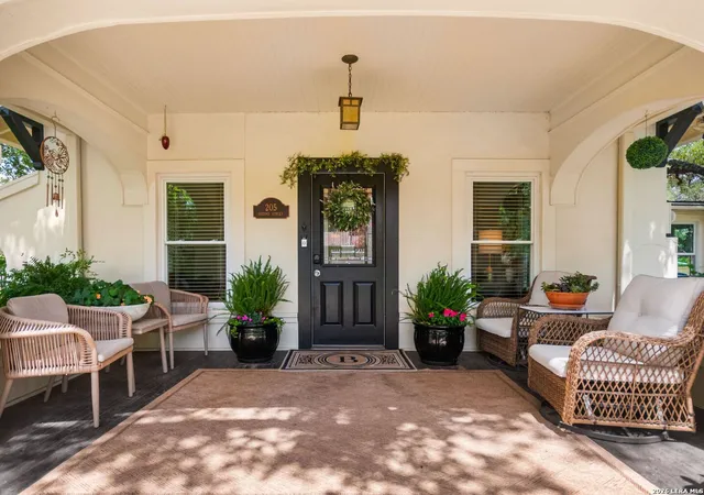 2nd image of 205 2nd St, Boerne, TX 78006 | MLS# 1996935