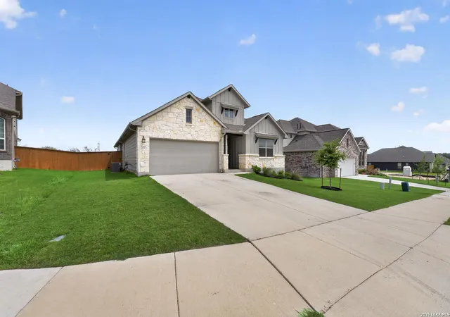 2nd image of 207 Foxtail Woods, Cibolo, TX 78108 | MLS# 1996953