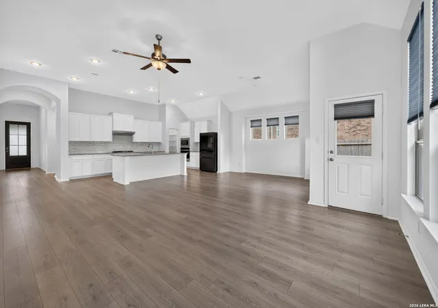 5th image of 207 Foxtail Woods, Cibolo, TX 78108 | MLS# 1996953