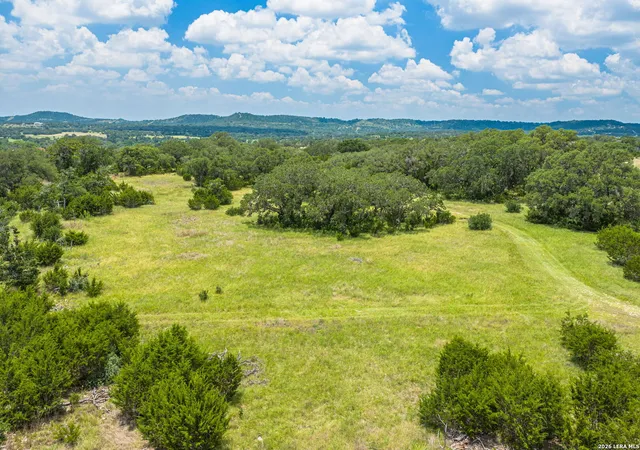 Photo 3 of House for sale at 241 Old No 9 Hwy, Comfort, TX 78013 | MLS# 1996954 | Listing updated on 2026-07-13