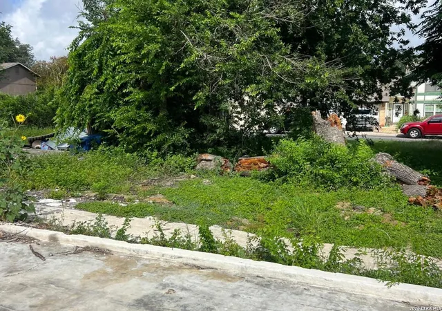 Photo 4 of Sale Pending at 9827 Autumn Star, San Antonio, TX 78254 | MLS# 1996979 | Listing updated on 2026-08-22