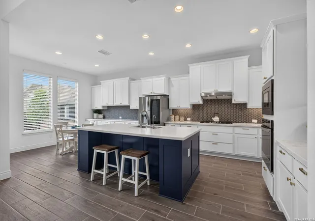 4th image of 9007 Raven Pointe, San Antonio, TX 78255 | MLS# 1997022
