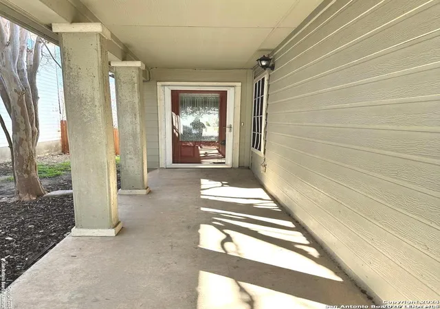 2nd image of 417 Hinge Fls, Cibolo, TX 78108 | MLS# 1997029