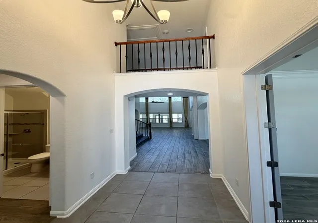 Photo 4 of Single family home for sale at 923 Dulce Vis, San Antonio, TX 78260 | MLS# 1997034 | Listing updated on 2026-09-20