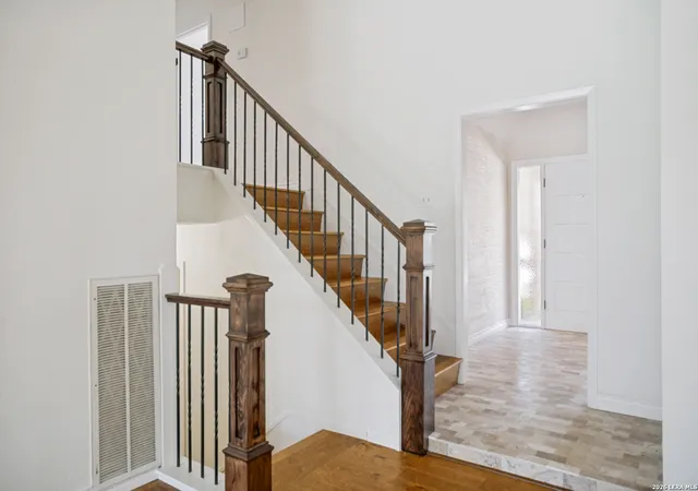 Photo 3 of Single family home for sale at 11314 Whisper Dawn St, San Antonio, TX 78230 | MLS# 1997056 | Listing updated on 2026-09-17
