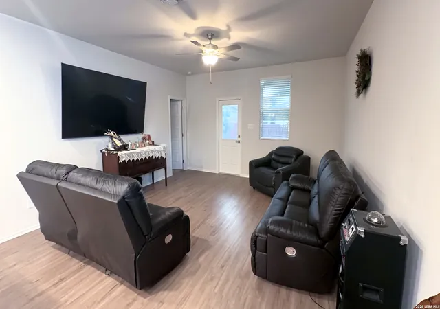 Photo 4 of Single family home for sale at 2510 Dry Moss Way, San Antonio, TX 78224 | MLS# 1997058 | Listing updated on 2026-07-13