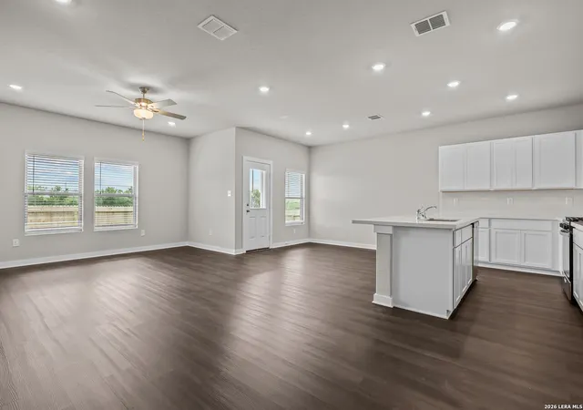 Photo 3 of Sale Pending at 15618 Doublecreek Dr, San Antonio, TX 78253 | MLS# 1997071 | Listing updated on 2026-08-21