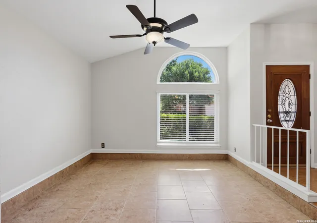 Photo 4 of Sale Pending at 239 Burlington Dr, San Antonio, TX 78245 | MLS# 1997076 | Listing updated on 2026-08-12